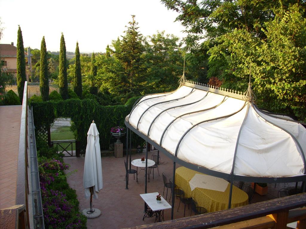 Country Relais I Due Laghi Villa อันกุยลารา ซาบาเซีย ภายนอก รูปภาพ